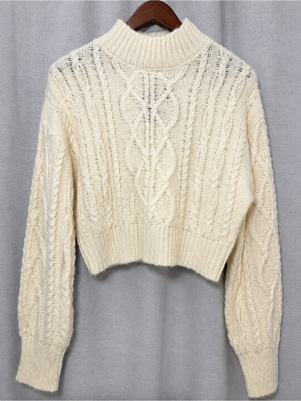 Ivory Cropped Sweater NWT Women’s S - Picture 1 of 5